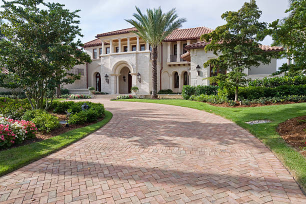 Best Interlocking driveway pavers in Barrington, IL